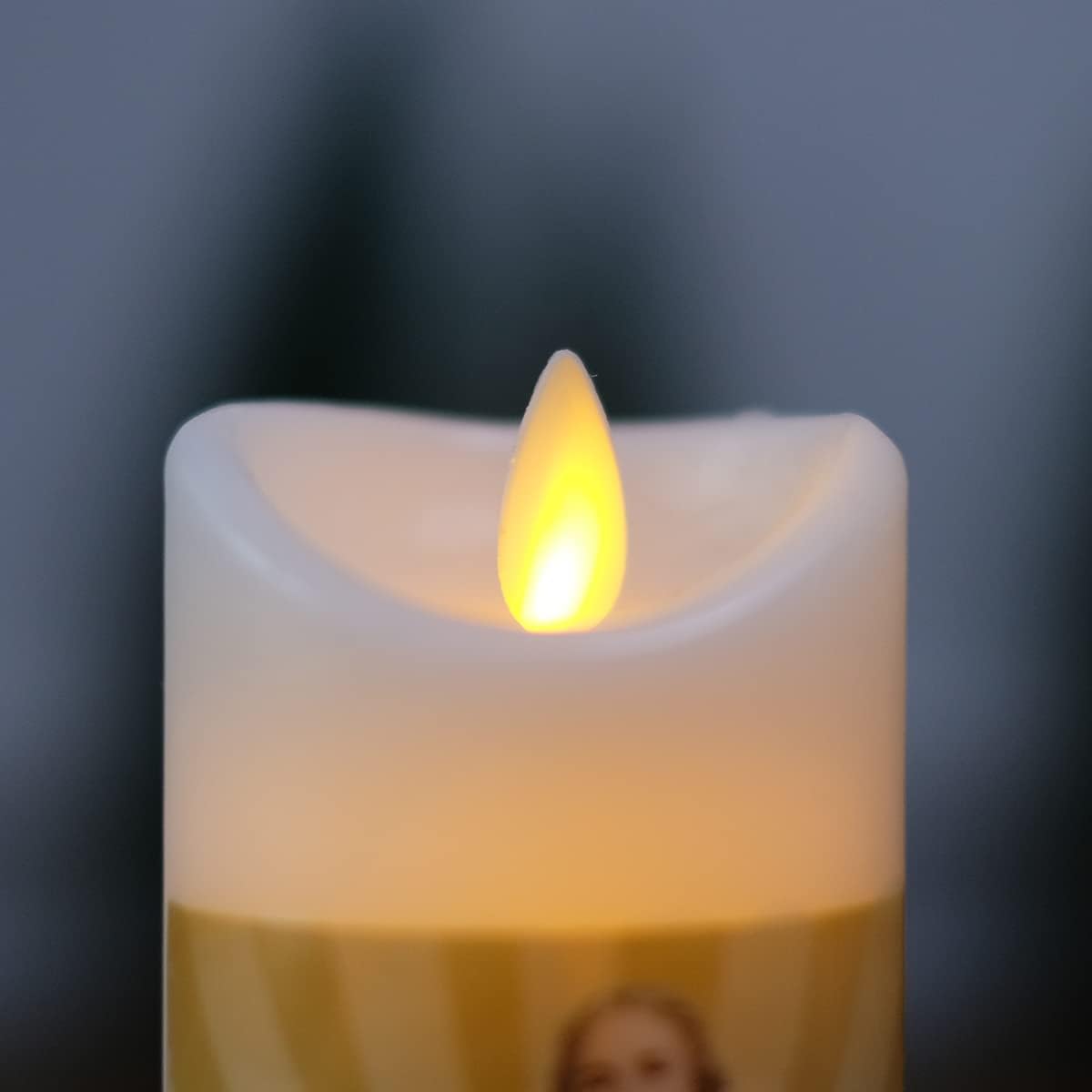NONNO & ZGF Saint Judes Flameless Prayer Candle, Real Wax, Moving Wick, St Jude Devotion Battery Operated Candles with Remote Timer Function, Bright Flicker Light