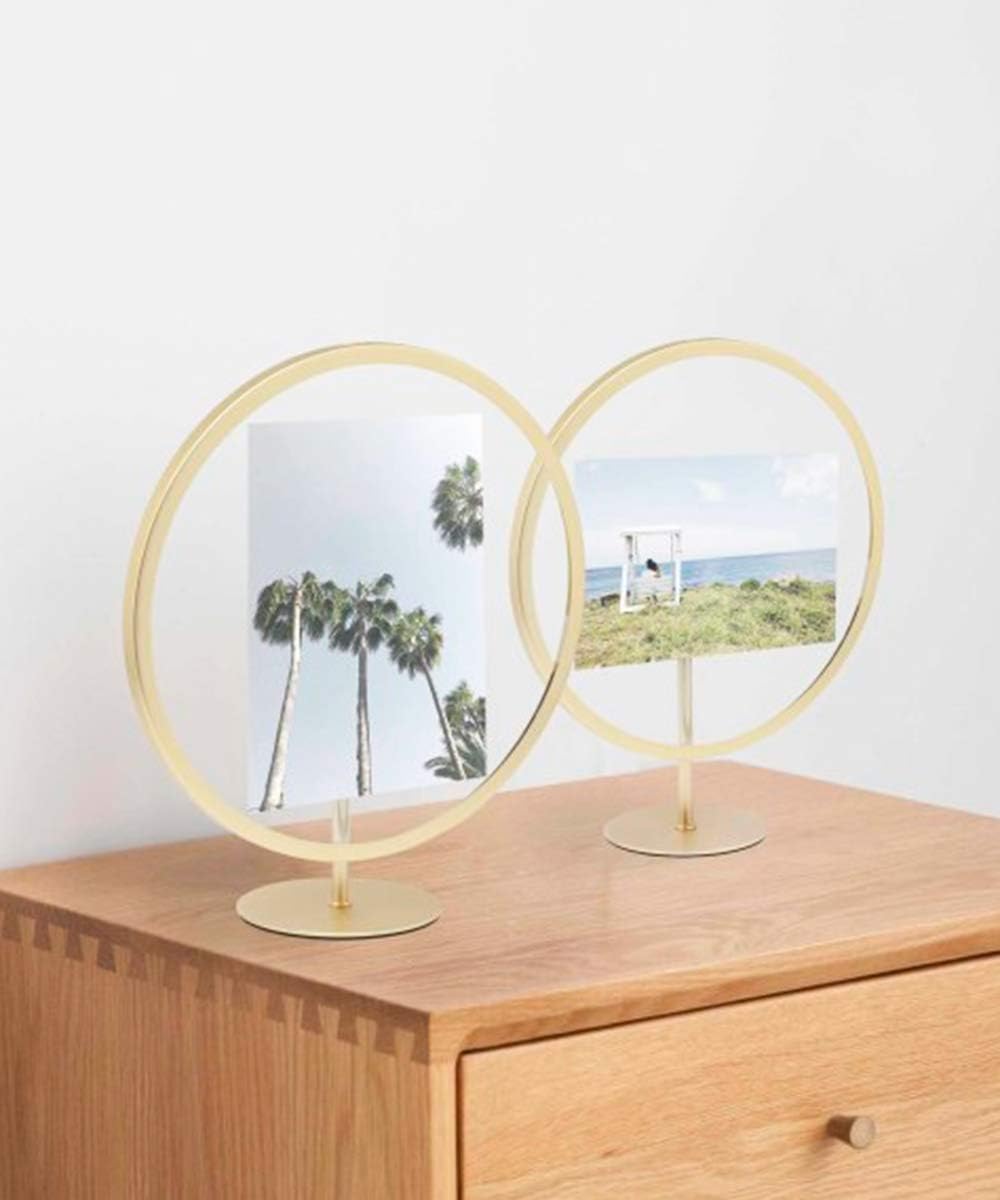 Umbra Infinity Picture Frame, Floating Photo Display for Desk or Wall, 5X7, MAT BRAS