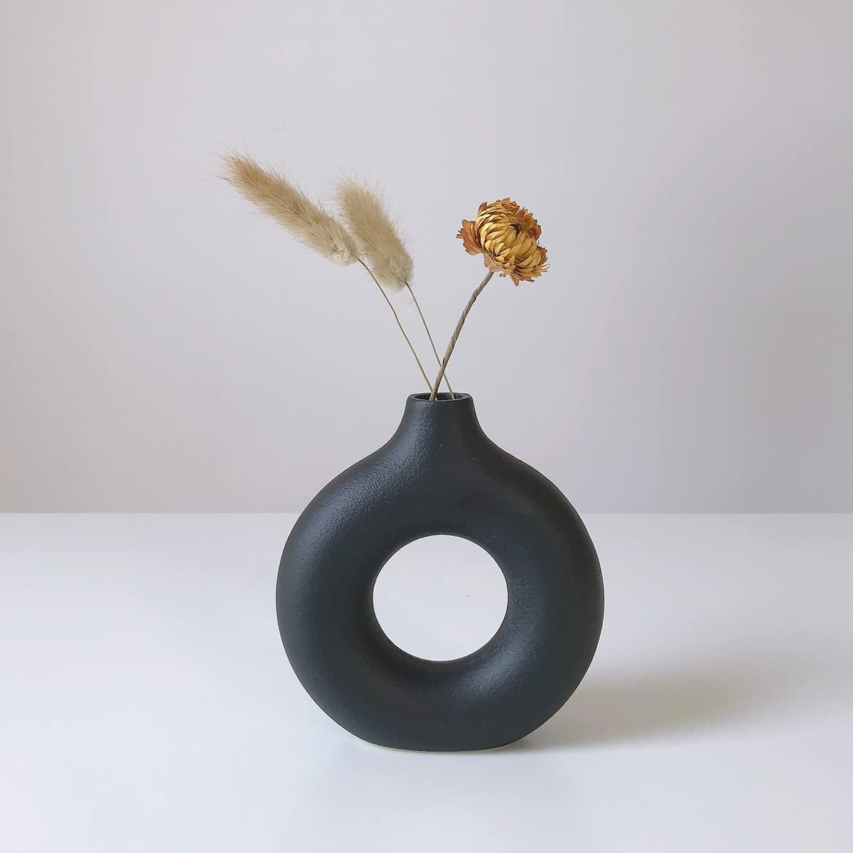 White Ceramic Vases for Pampas Grass,Water Drop Design Doughnut vase Modern Home Decor Minimalist Nordic Boho Ins Style (Black Mini)