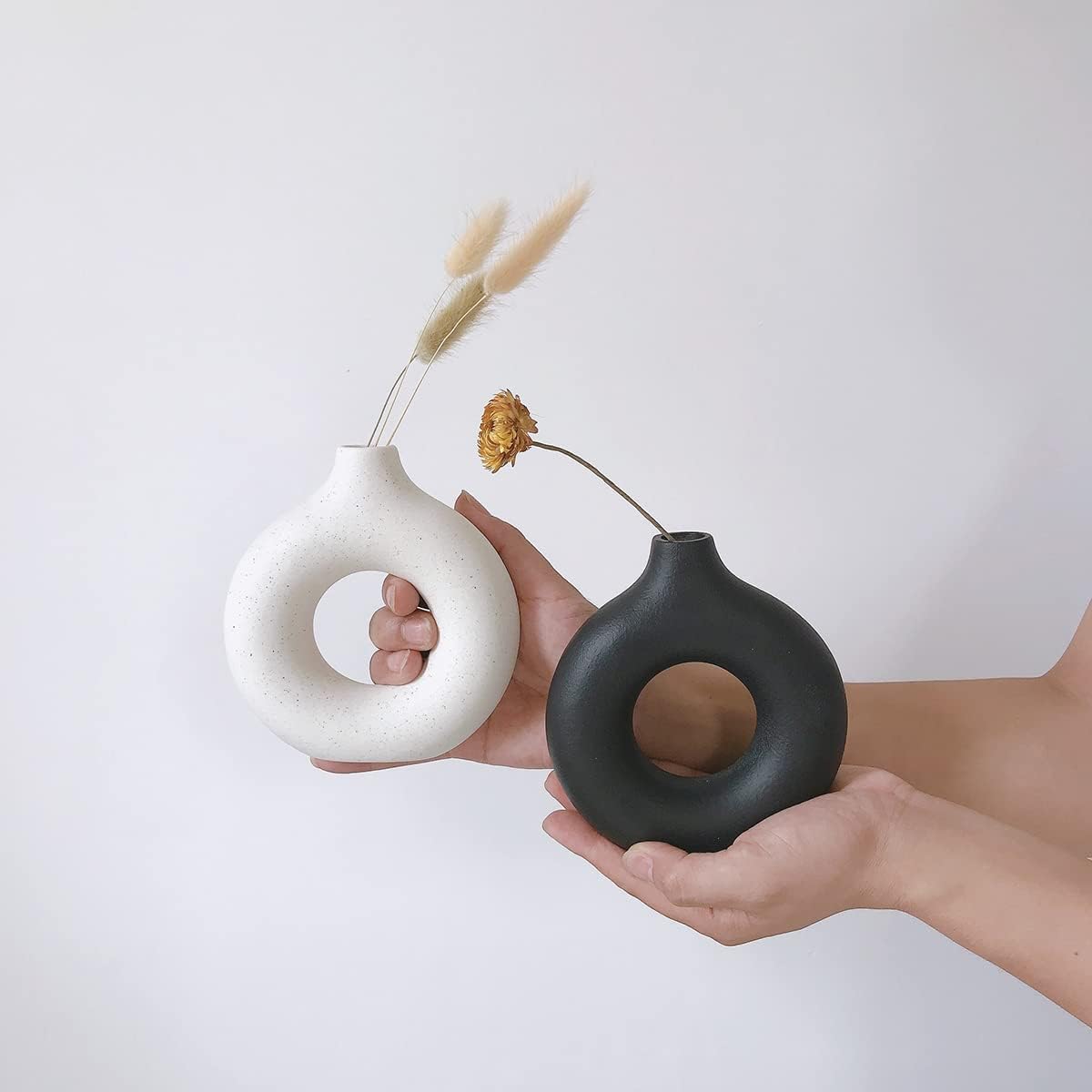 White Ceramic Vases for Pampas Grass,Water Drop Design Doughnut vase Modern Home Decor Minimalist Nordic Boho Ins Style (Black Mini)