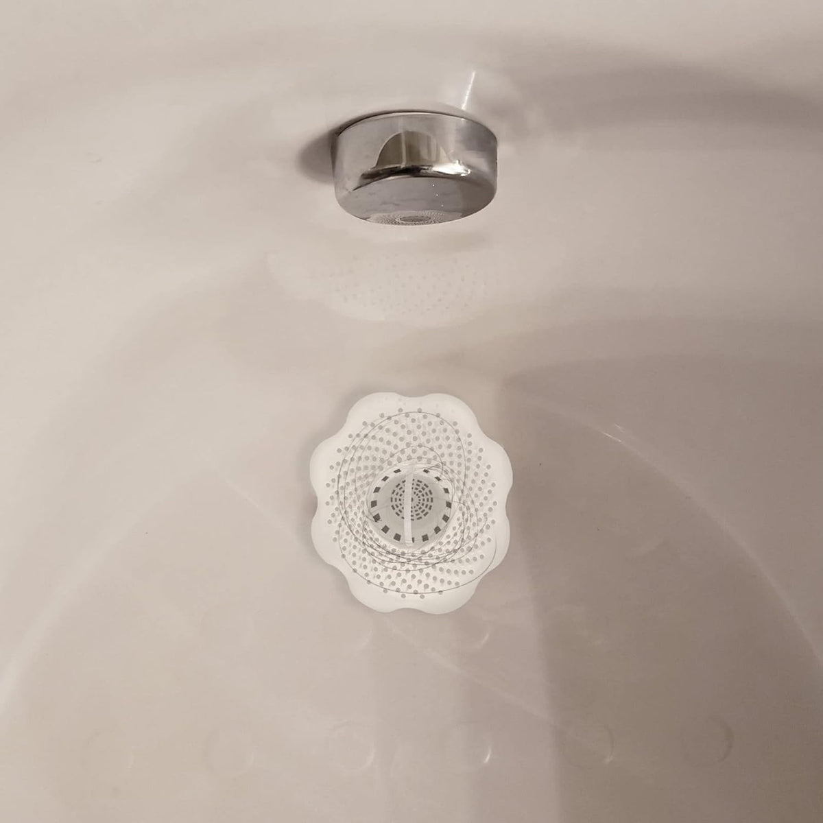 Tub Protector Hair Cather and Strainer, Hair Drain Clog Prevention Drain Snake, Snare and Auger, White