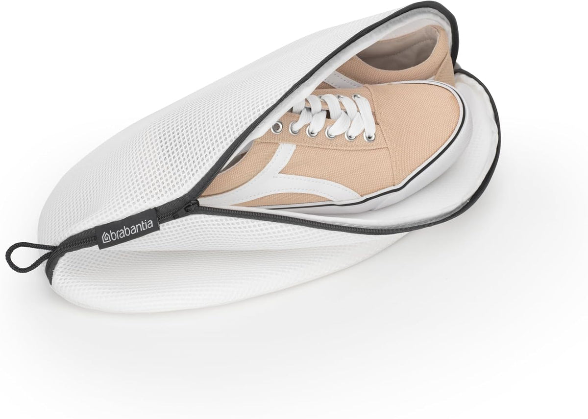 Brabantia Mesh Zip Up Sneaker Bag for Washing Machine - White Laundry Protector for Tennis, Running, Athletic Shoes