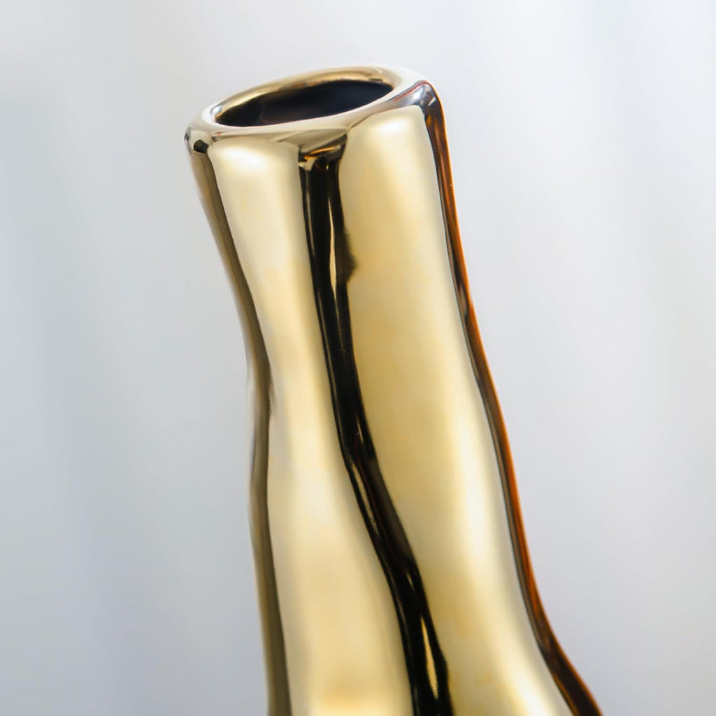 Yundu Gold with Black Vase Set of 2