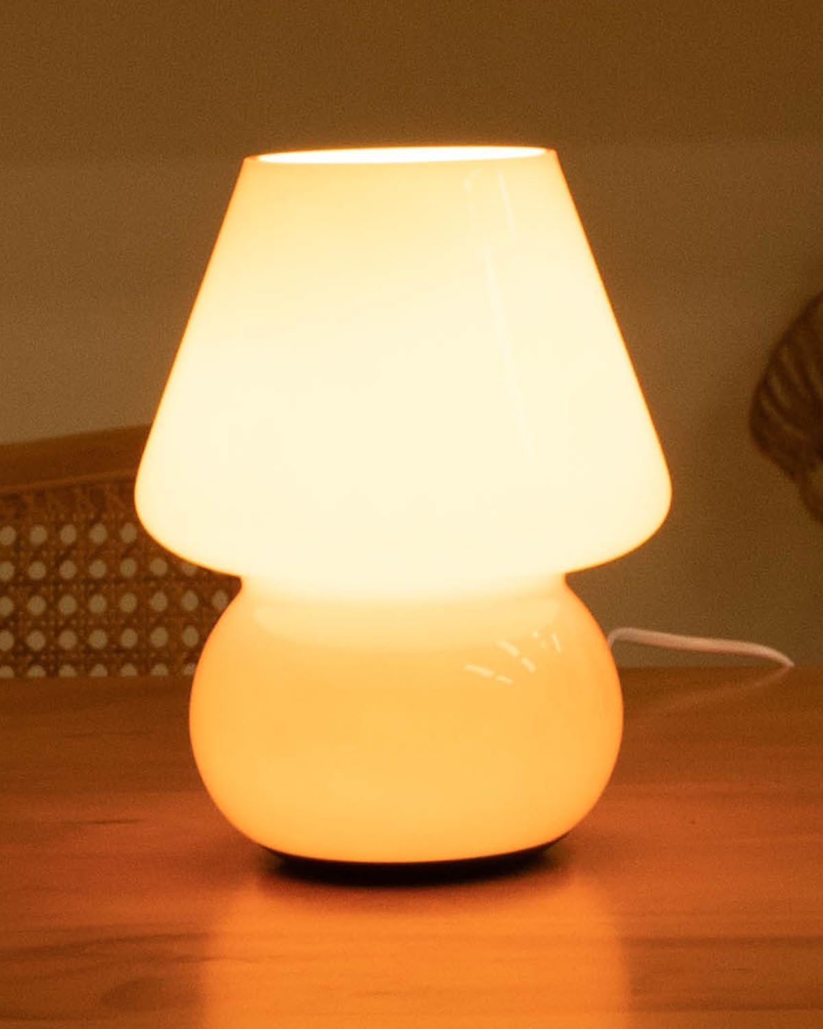 HEQET Dimmable Mushroom Table Lamp Orange Warm Lamp,Retro Accent Cute Cozy Ambient Desk Lamp, Bedroom Decor Aesthetic Lamp Nightstand Decor,Unique Home Decor