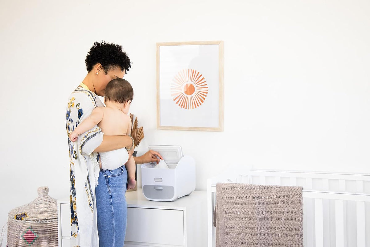 Ubbi Portable Diaper Caddy & Changing Mat, Gray