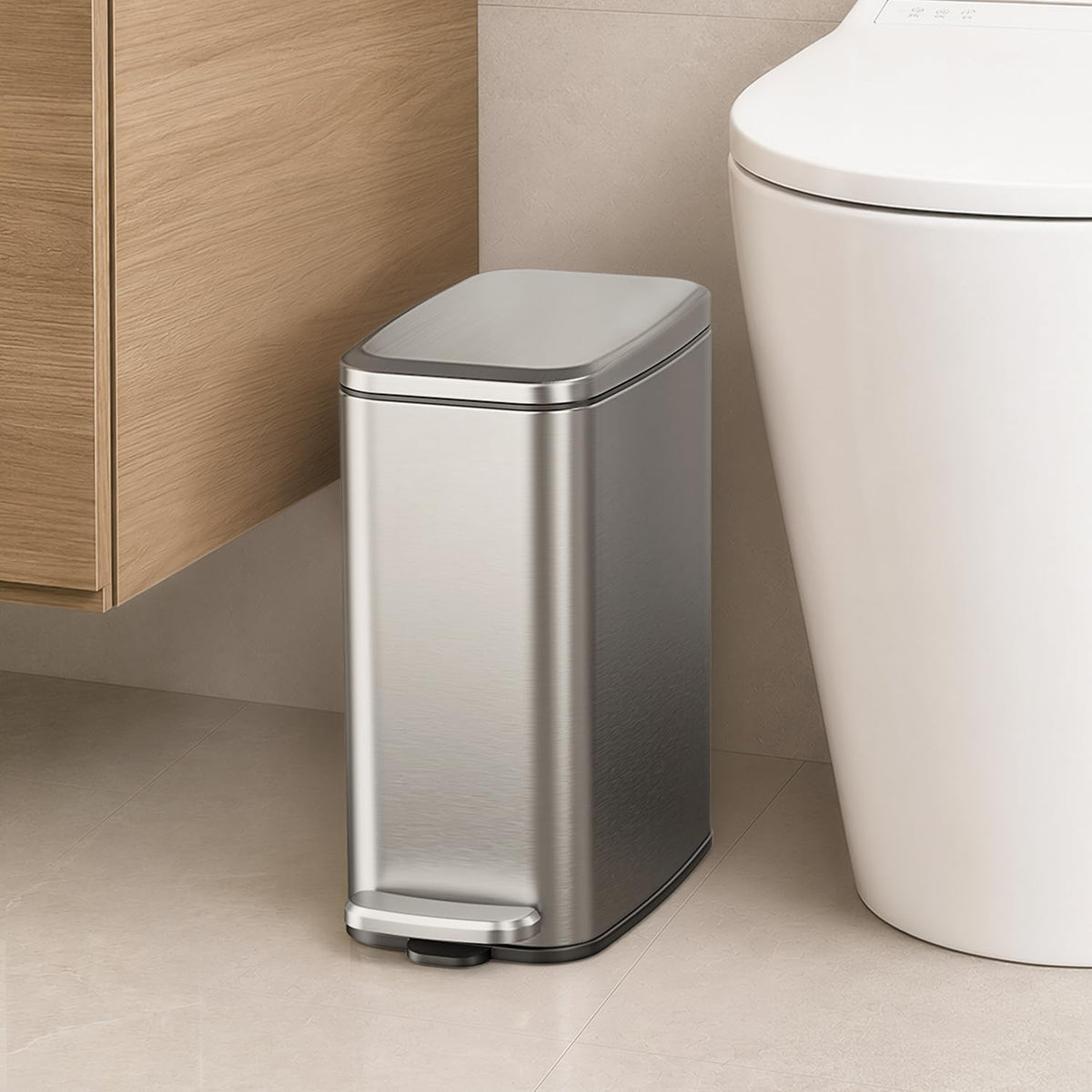 Cesun Slim Bathroom Trash Can with Lid, Soft Close, Silver, 6L/1.6 Gallon