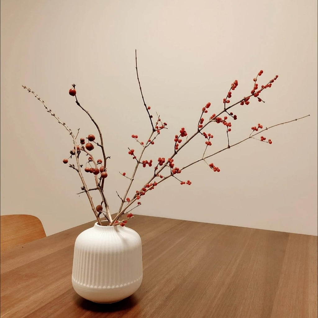 White Ceramic Vase for Flowers, 6 Inch Flower Vases Home Decor, Boho Vases for Pampas Grass,Vase for Centerpieces Living Room Table Entryway Shelf