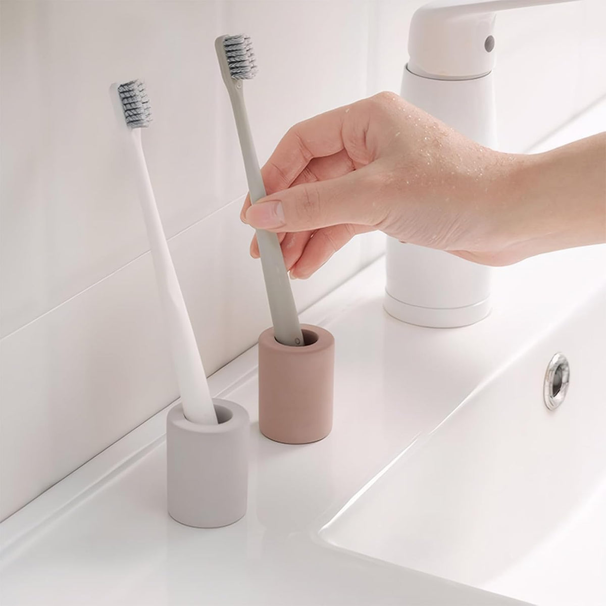 Diatomite Toothbrush Holder, Quick Dry Bathroom Stand