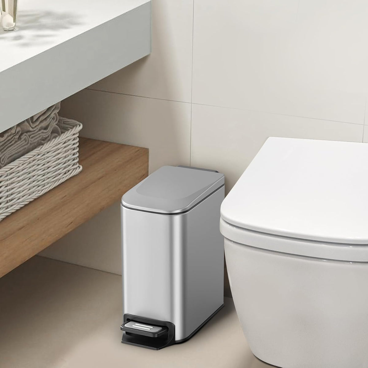 Cesun Small Bathroom Trash Can with Lid, 1.6 Gal, Soft Close, Sliver