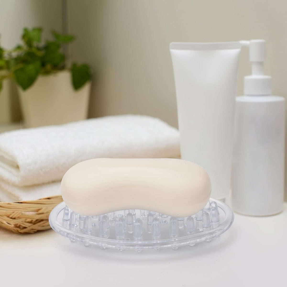 4 Pieces Plastic Soap Dish Clear Bar Holder Tray Self Draining Soap Saver with Holes Soap Container for Bathroom Counter, Kitchen