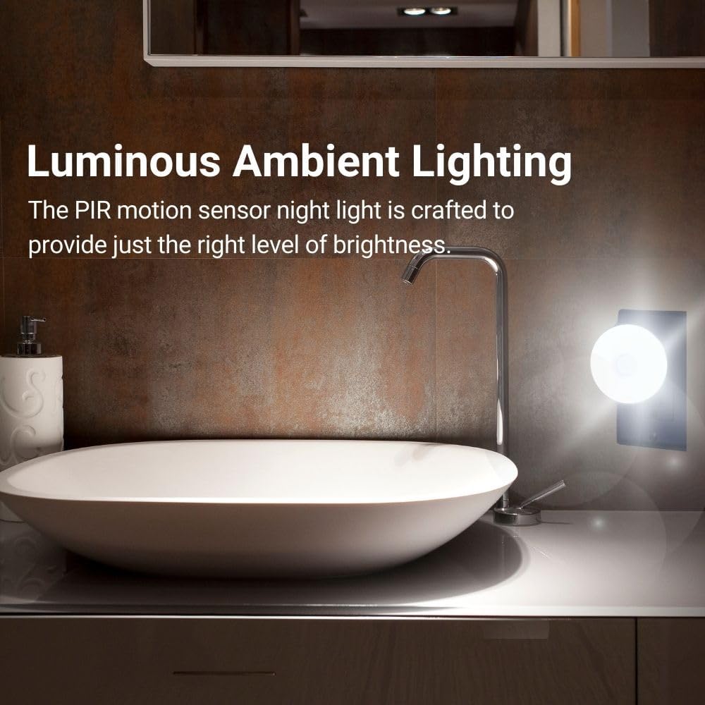 Bright Night Sensor Light LED Motion and Light Sensor AC Outlet Plug-in Flexible Neck Rotatable PIR Automatic Lamp Dusk to Dawn 5W 6500K
