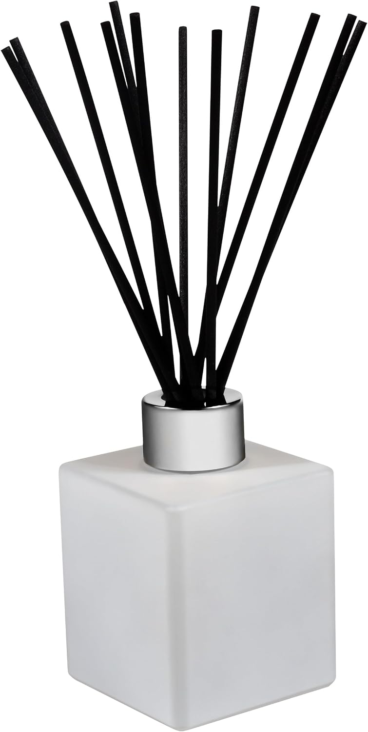 Trapp - No. 13 Bob's Flower Shoppe - Reed Diffuser Kit - Includes Set of Reeds, Scented Diffuser Oil (4 oz.), Vase - Long Lasting Scent Notes of Fresh Florals, Cut Green Stems, and Watery Accords
