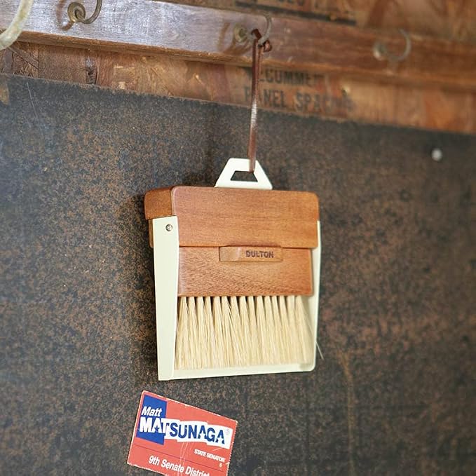 Dulton Dustpan and Brush Dustpan and Brush Vibration H21-0365VB Stainless Steel Vibration Finish Broom & Dustpan Set
