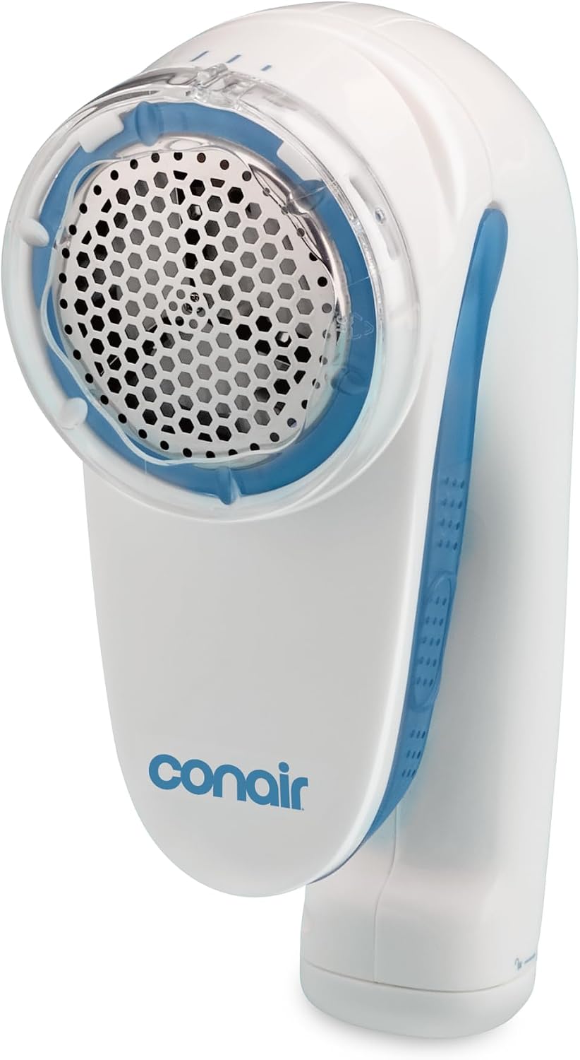 Conair Fabric Shaver and Lint Remover, Battery-Operated Portable Clothes Shaver with 3 Settings, Fuzz Remover for Sweaters, Clothing and Furniture, Large 2-Inch Shaving Head, White
