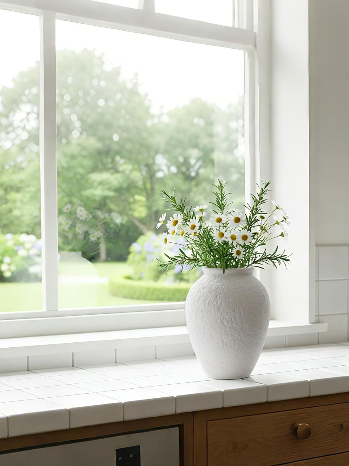 Ceramic Flower Vase, 6.9 inch Small Vase for Centerpieces, Decorative Terracotta Vases, Farmhouse Rustic Vase for Home Decor, Living Room, Table, Entryway, Mantel, Bookshelf, Kitchen, White