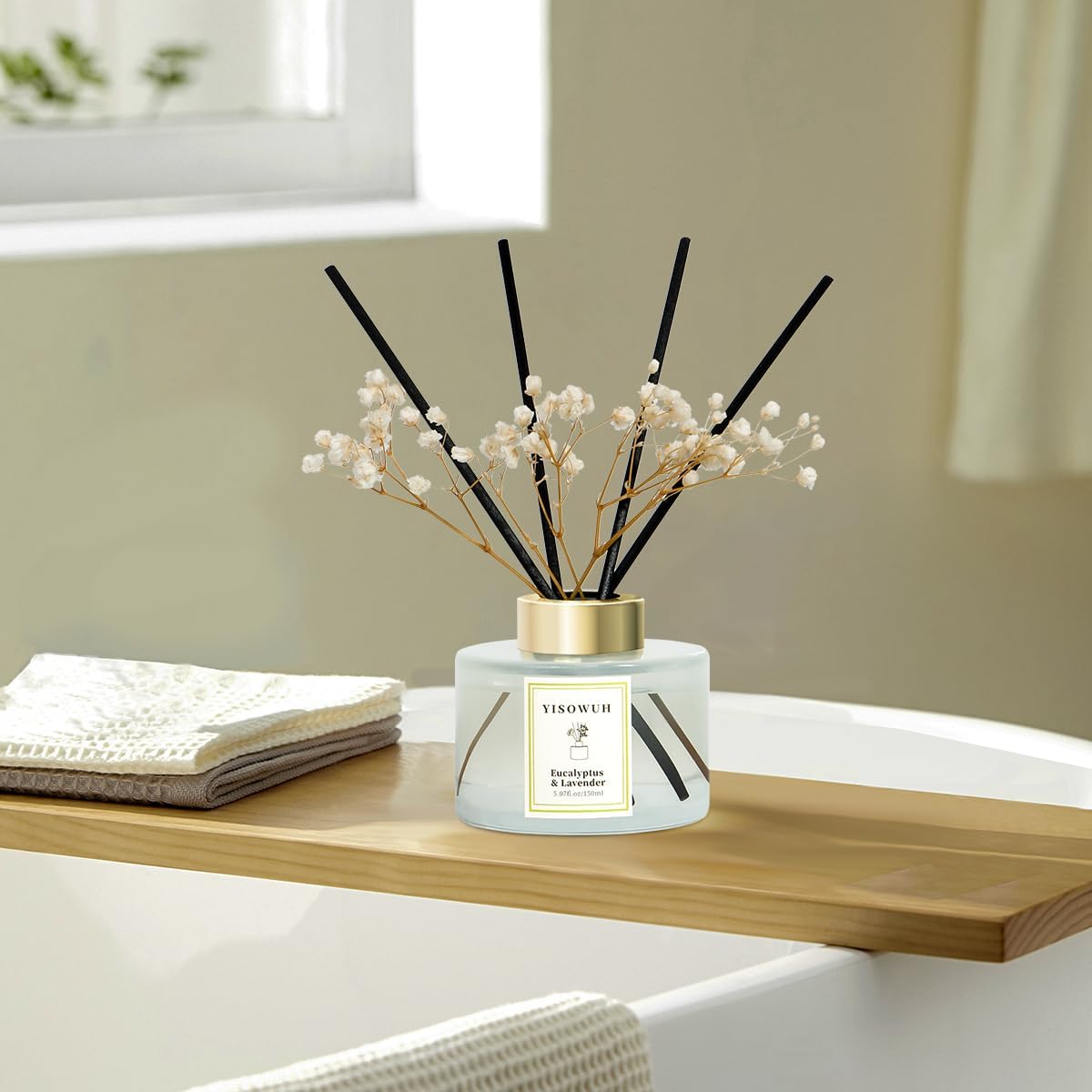 Reed Diffuser Set,5.07 fl oz (150 ml) - Eucalyptus & Lavender Oil Diffusers with 8 Reed Sticks,Home Fragrance Reed Diffuser for Bathroom Shelf Decor