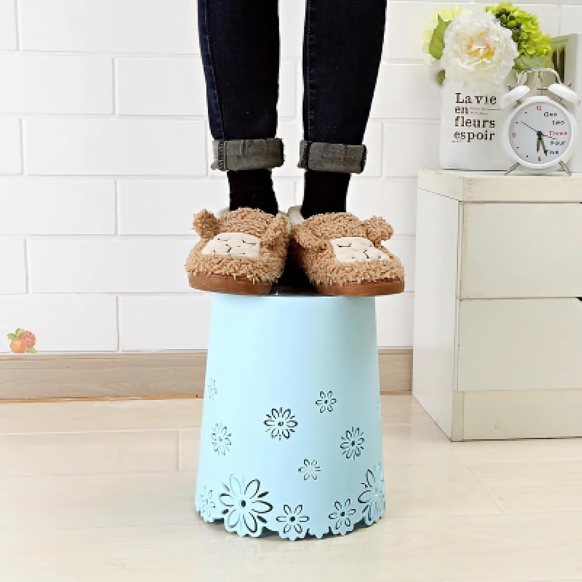 Small Blue Trash Can Wastebasket 3.6 Gallon Bathroom Garbage Can