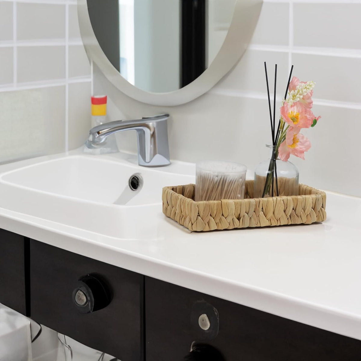 Water Hyacinth Bathroom Vanity Tray, 10 Inch