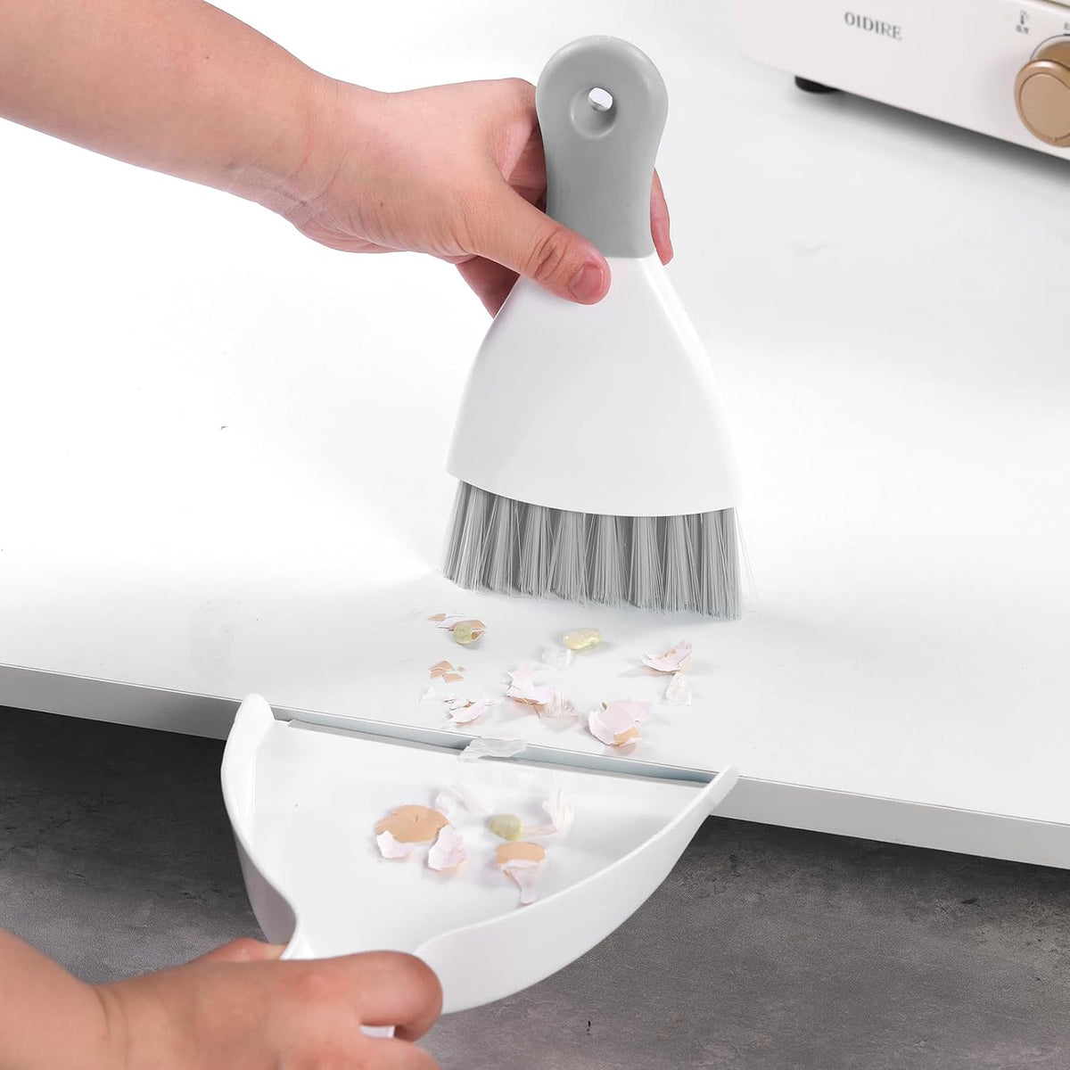 NACENA Mini Dustpan and Brush Set, 2 Pack, White & Gray