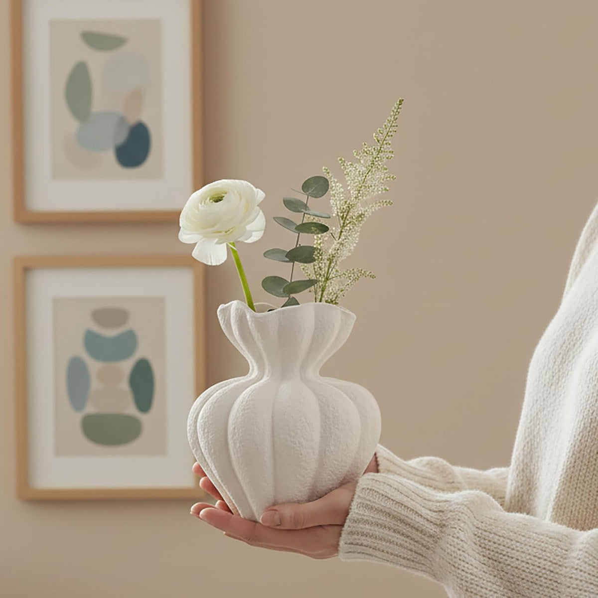 White Ceramic Vase, 6.8 Inch Modern Boho White Flower Vase for Home Decor, Unique Vase for Farmhouse Living Room Cabinet Table Centerpieces Wedding Decorations