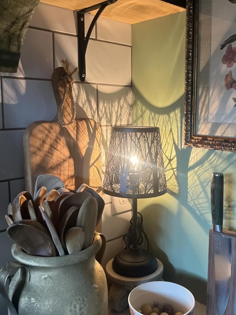 Black Metal Shadow Lamp, Tree Shadow Projection, Vintage Table Lamp Switch