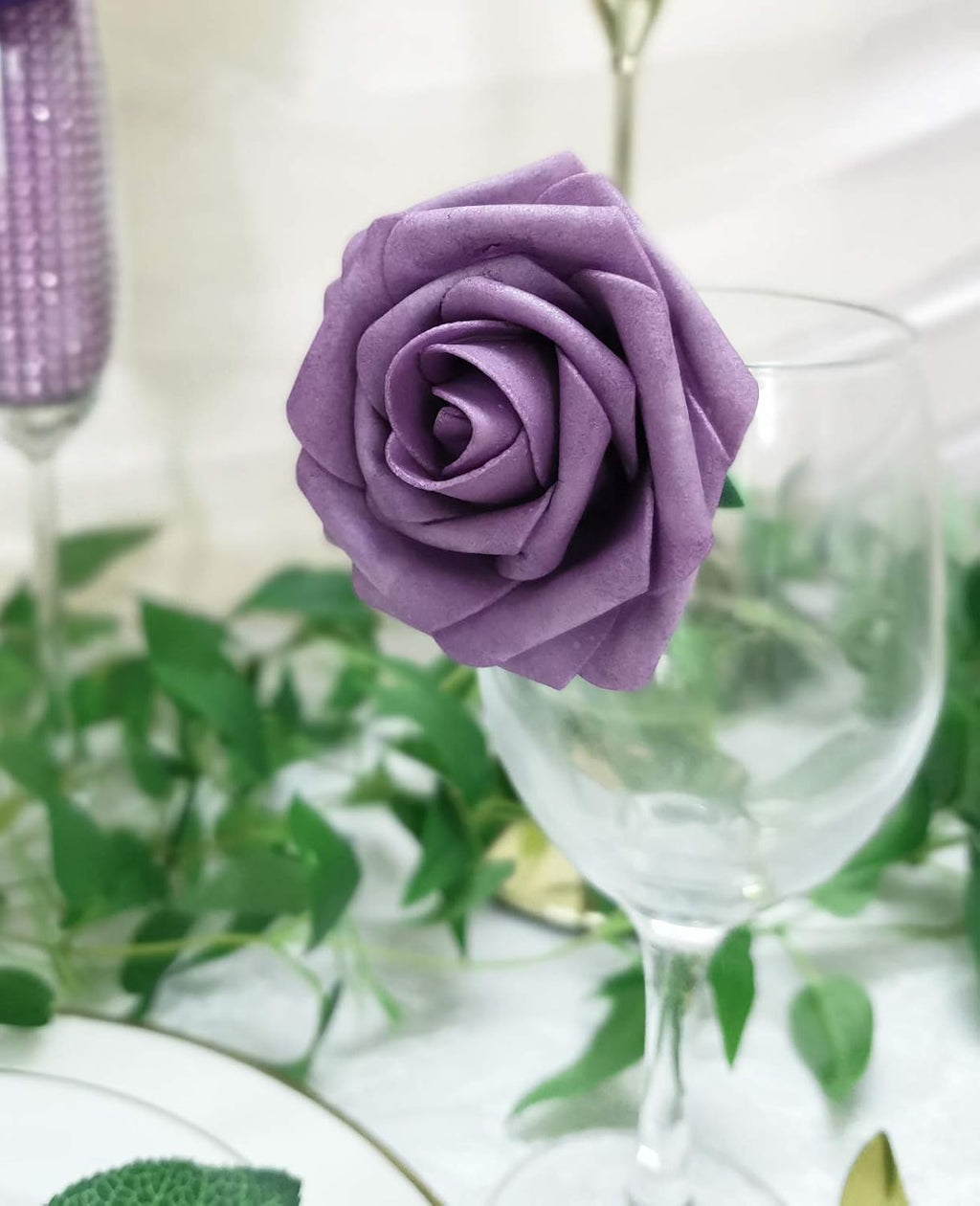 Artificial Flowers 25PCS Real Looking Ombre Colors Purple Fake Roses with Stem for DIY Wedding Bouquets Centerpieces Baby Shower Party Home Decorations