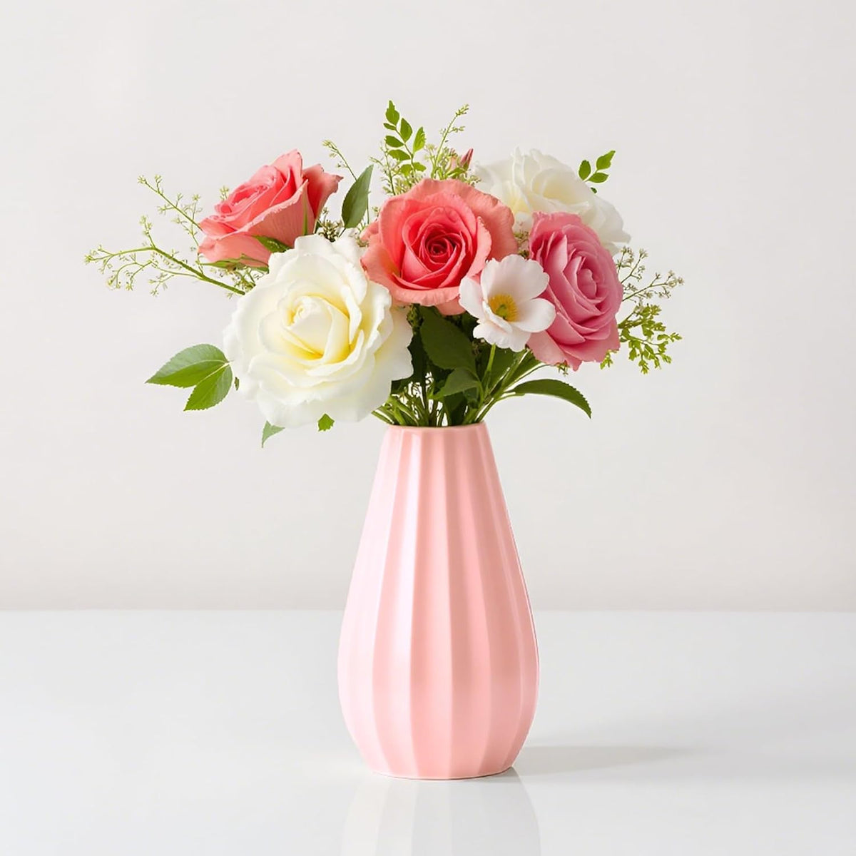 Pink Classic Elegant Ceramic Vase 7.1 inch for Wedding Valentine for Women