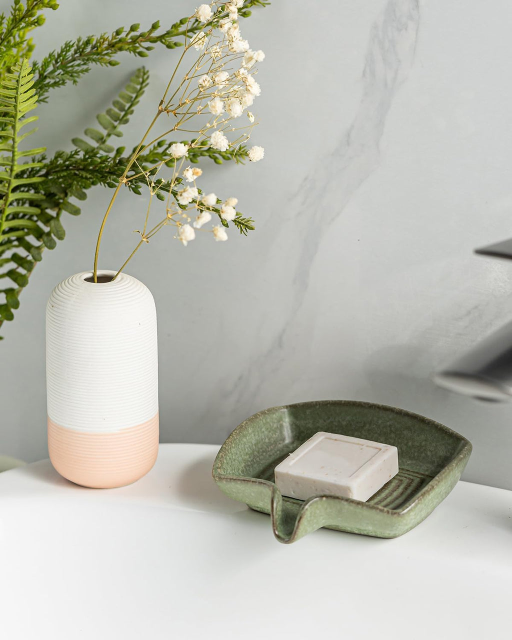 Zoeeker Self Draining Soap Dish, Ceramic Bar Soap Holder with Drainage
