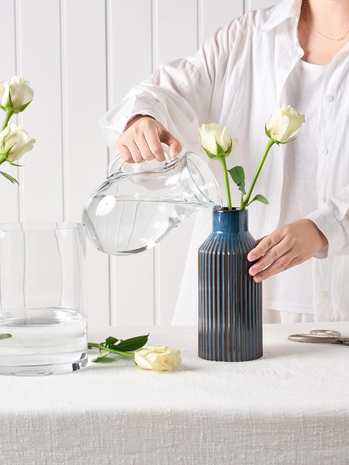 STHIE 8 Inches Ceramic Flower Vase, Blue Vases for Centerpieces