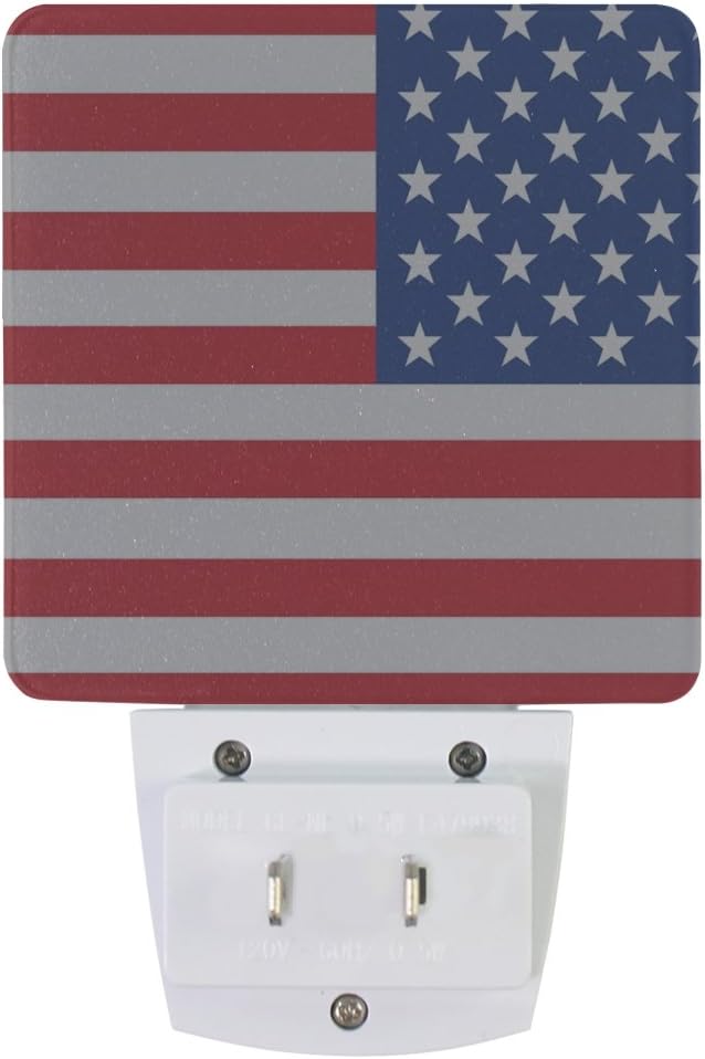 Naanle Set of 2 American Flag Patriotic USA Independence Day 4Th of July Auto Sensor LED Dusk to Dawn Night Light Plug in Indoor for Adults