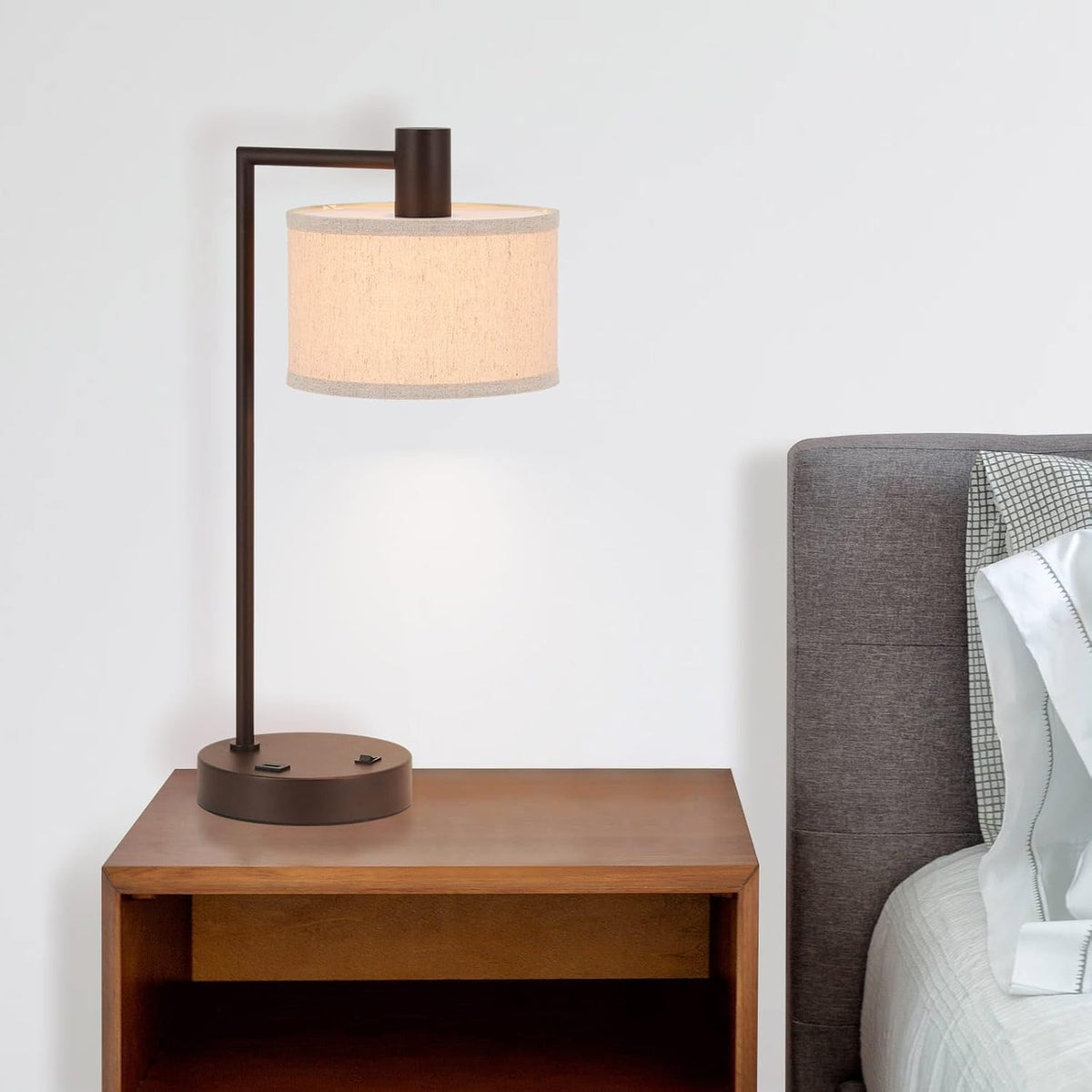 XiNBEi Lighting Table Lamp USB Desk Lamp for Living Room, Dark Bronze