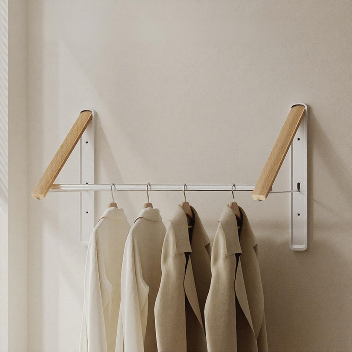 Wall-Mounted Retractable Clothes Drying Rack(Oak, 1 Pack)