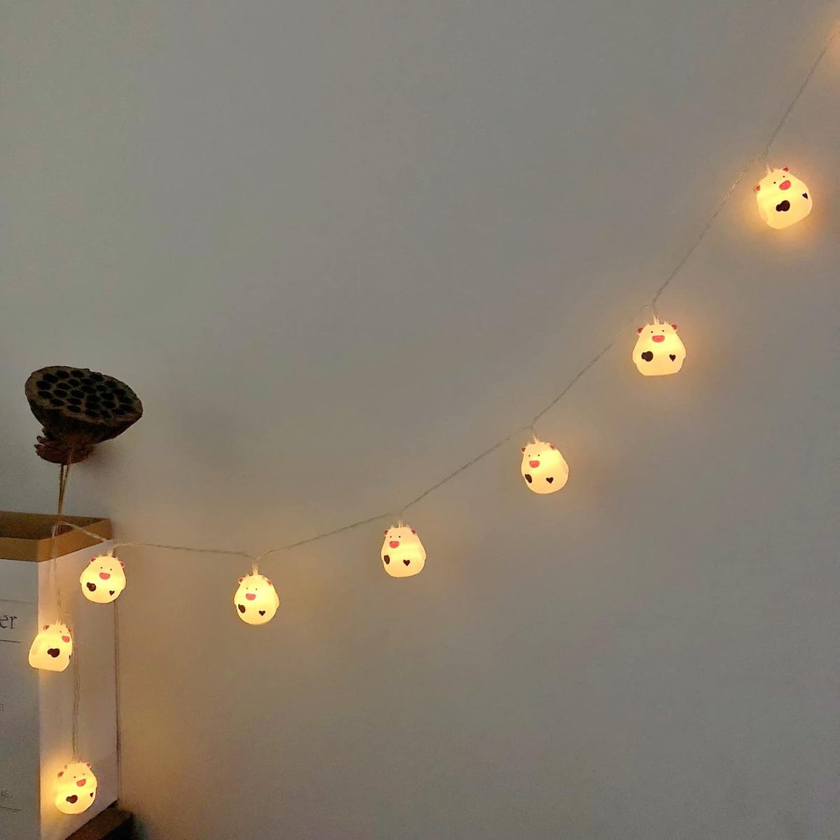 5.4 FT Easter Cow String Lights,10 LED Christmas Cow Fairy Light String Battery Operated for Home Party Camping Decoration (10LED, Cow)