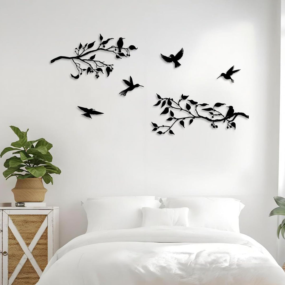 Harikikochuu 4PCS Large Birds on Branch Metal Wall Art Decor,Black Leaves with Birds Silhouette Art Metal Leaves with Hummingbirds Outdoor Wall Decor for Livingroom Balcony Garden Patio Decor.