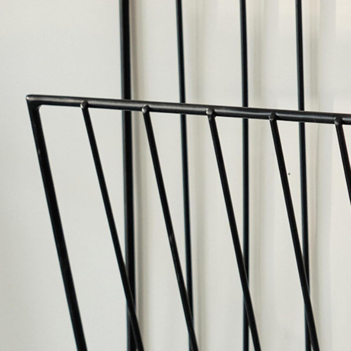 Black Wall Mounted Magazine Rack and File Holder, Iron Mail Organizer for Home Office and Study Room
