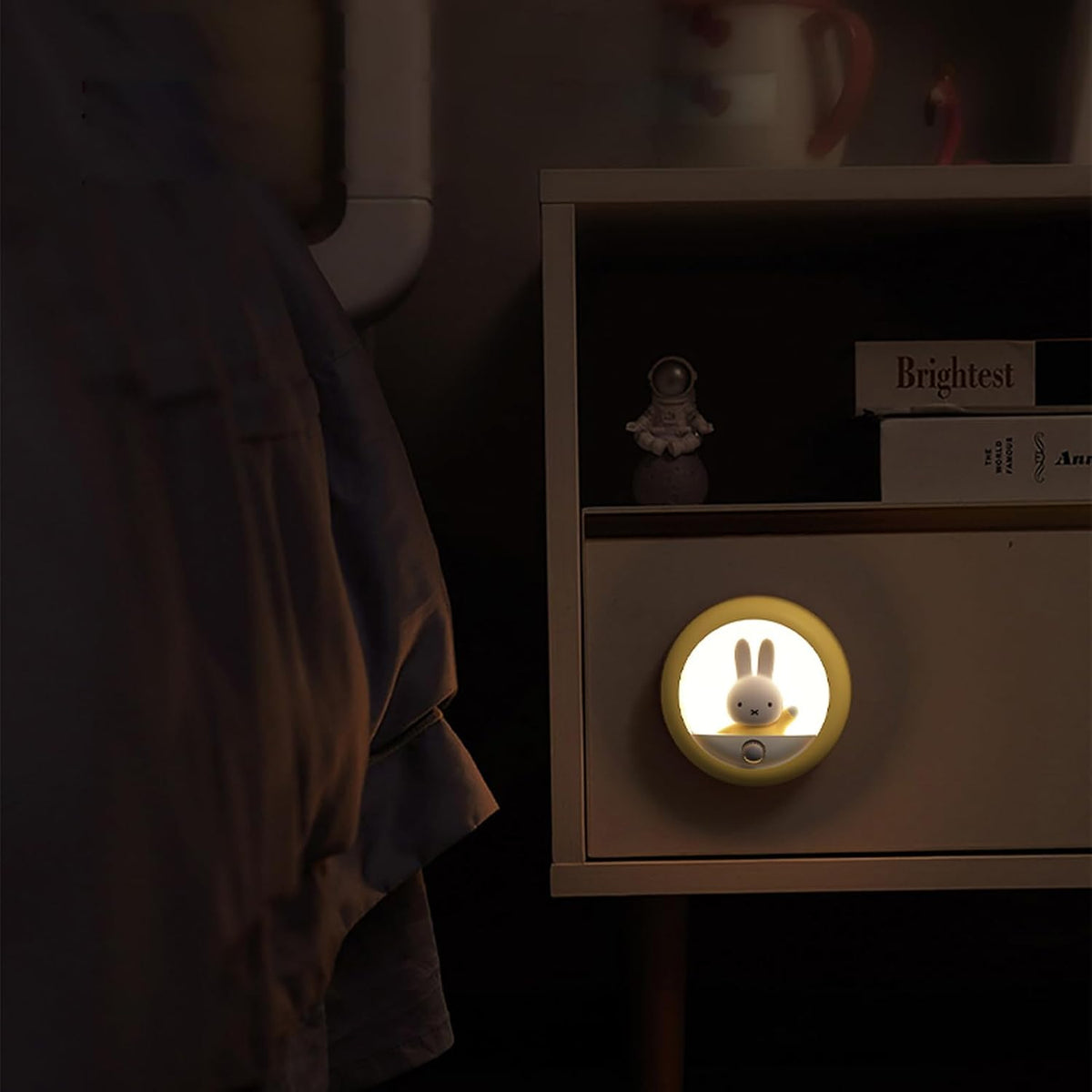 Miffy Motion Sensor Night Light (Yellow)