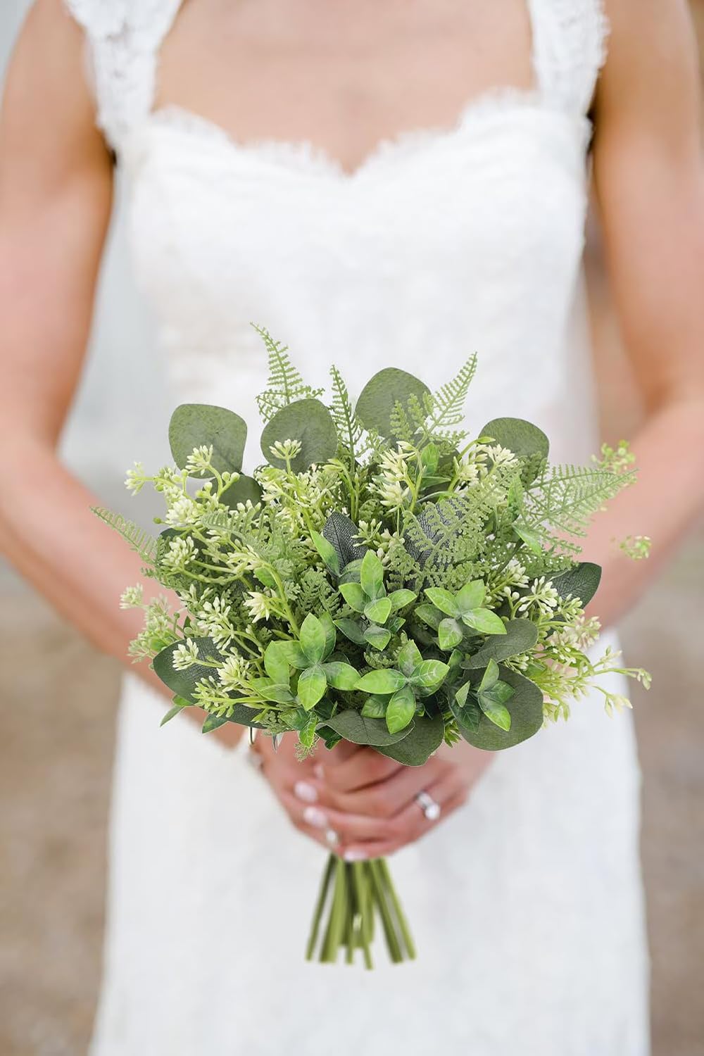 Mixed Artificial Eucalyptus Stems Bulk 15pcs 5 Kinds Faux Silver Dollar Eucalyptus Fern Leaves Picks Artificial Greenery Stems Sprays Bouquet for Vase DIY Wedding Bouquet Floral Arrangement Home Decor