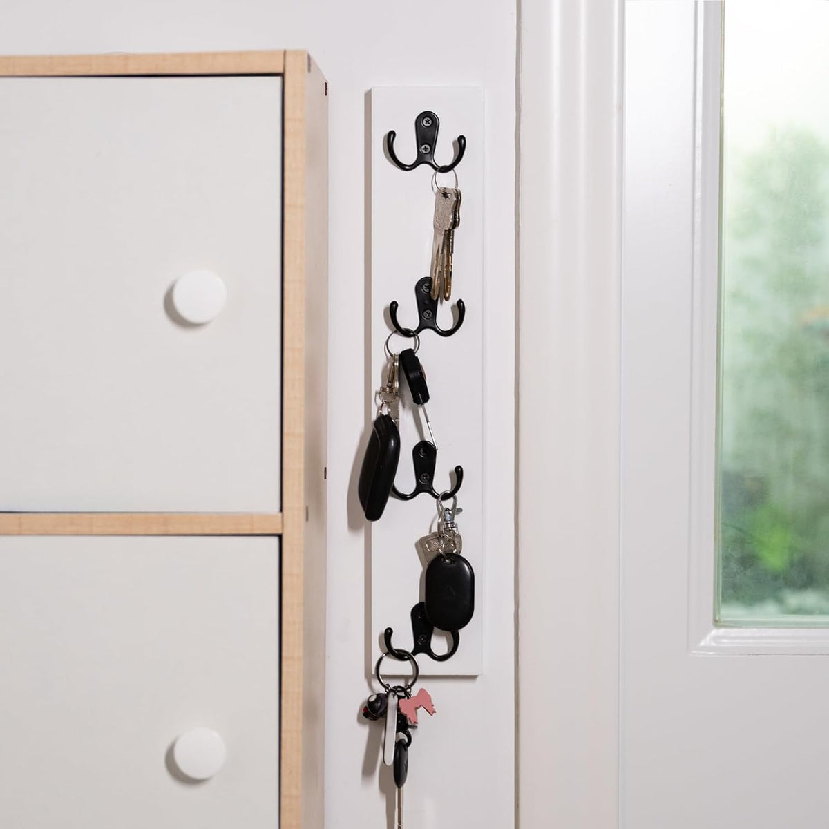 Yohsnor Vertical Design Wall-Mounted Key Holder,Entryway Durable Hook Rack