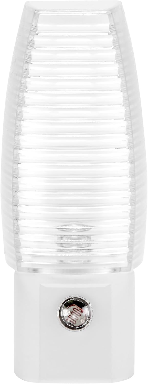 Maxxima LED Plug-in Night Light, Dusk to Dawn Sensor 5000K 5 Lumens, 6 Pack