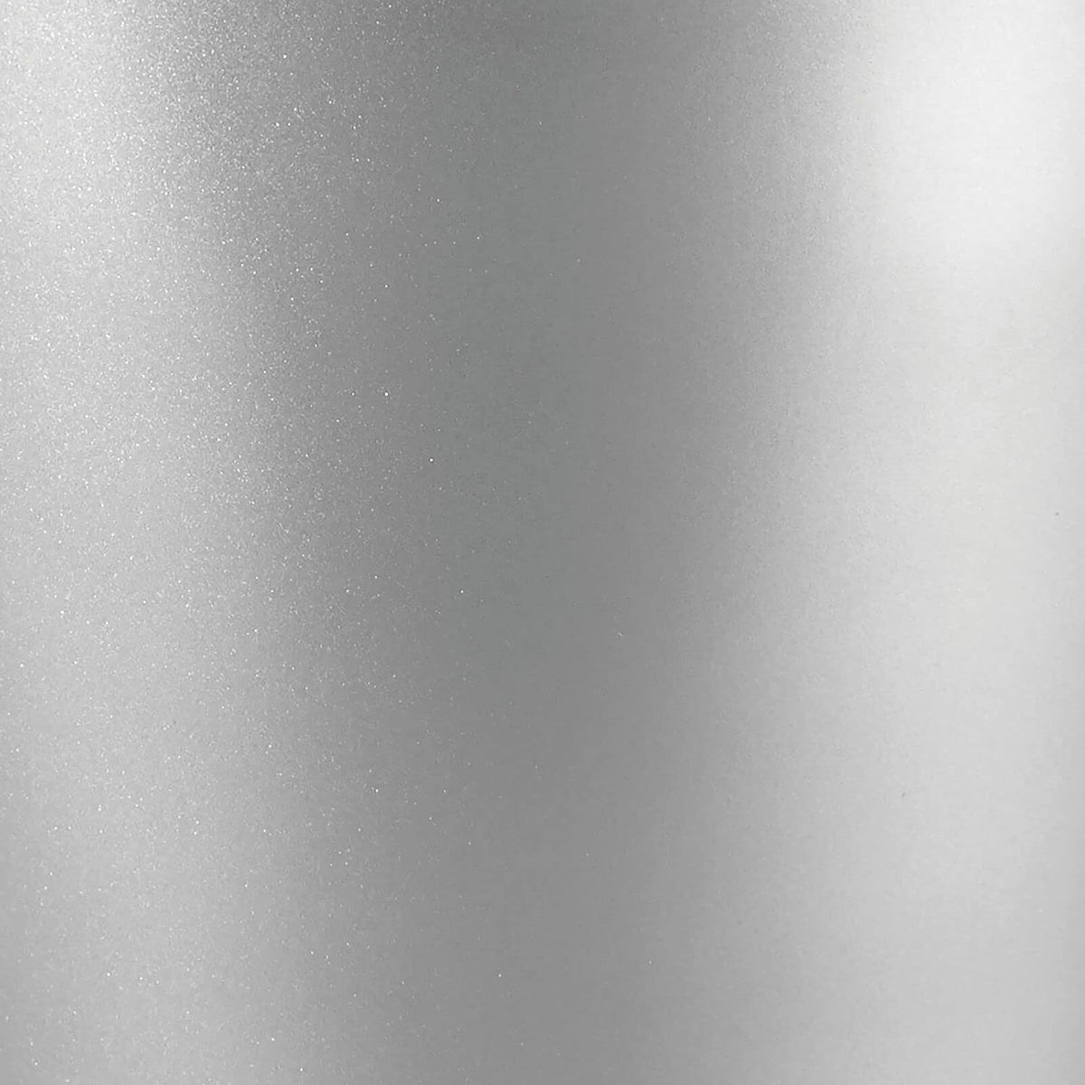 mDesign Round Plastic Bathroom Garbage Can, 1.25 Gallon Wastebasket, Garbage Bin, Trash Can for Bathroom, Bedroom, and Kids Room - Small Trash Can - Fyfe Collection - Silver