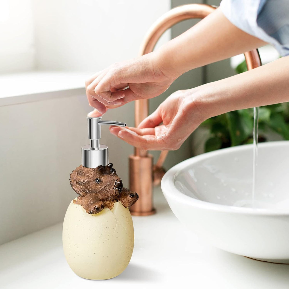 Dinosaur Soap Dispenser 2 Pieces Egg Kids Soap Dispenser Cute Dinosaur Bathroom Accessories Animal Shower Lotion Liquid Refillable Shampoo Bottle with Pump for Kitchen Bath Countertop Decor