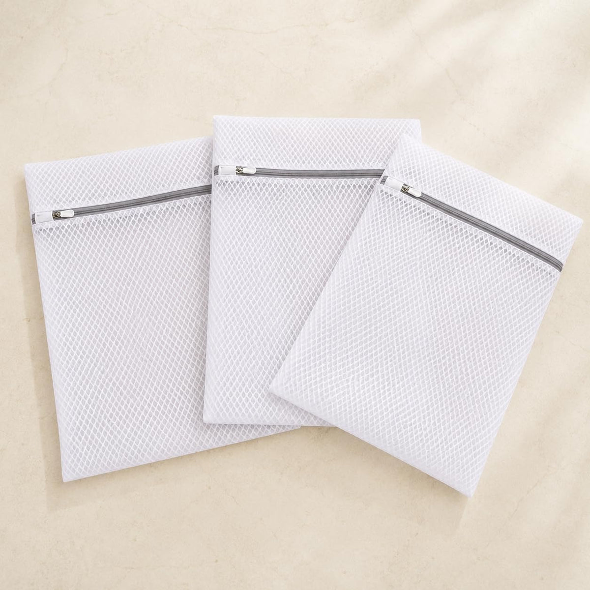 GroundLuxe Mesh Laundry Bags for Delicates, 3 Pack, 12 x 16 Inch