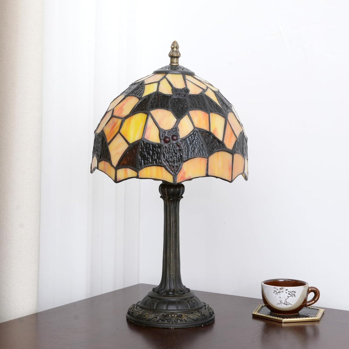 Tiffany Lamp Halloween Black Bat Stained Glass Table Lamp Handmade Bedside Table Night Unique Cute Accent Nightstand Light Antique Art Craft Gifts for Home Office Dormitory Bar Decorate