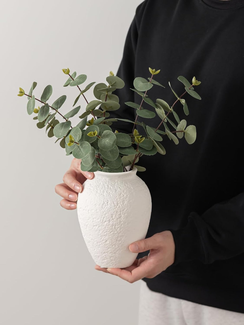 Ceramic Flower Vase, 6.9 inch Small Vase for Centerpieces, Decorative Terracotta Vases, Farmhouse Rustic Vase for Home Decor, Living Room, Table, Entryway, Mantel, Bookshelf, Kitchen, White