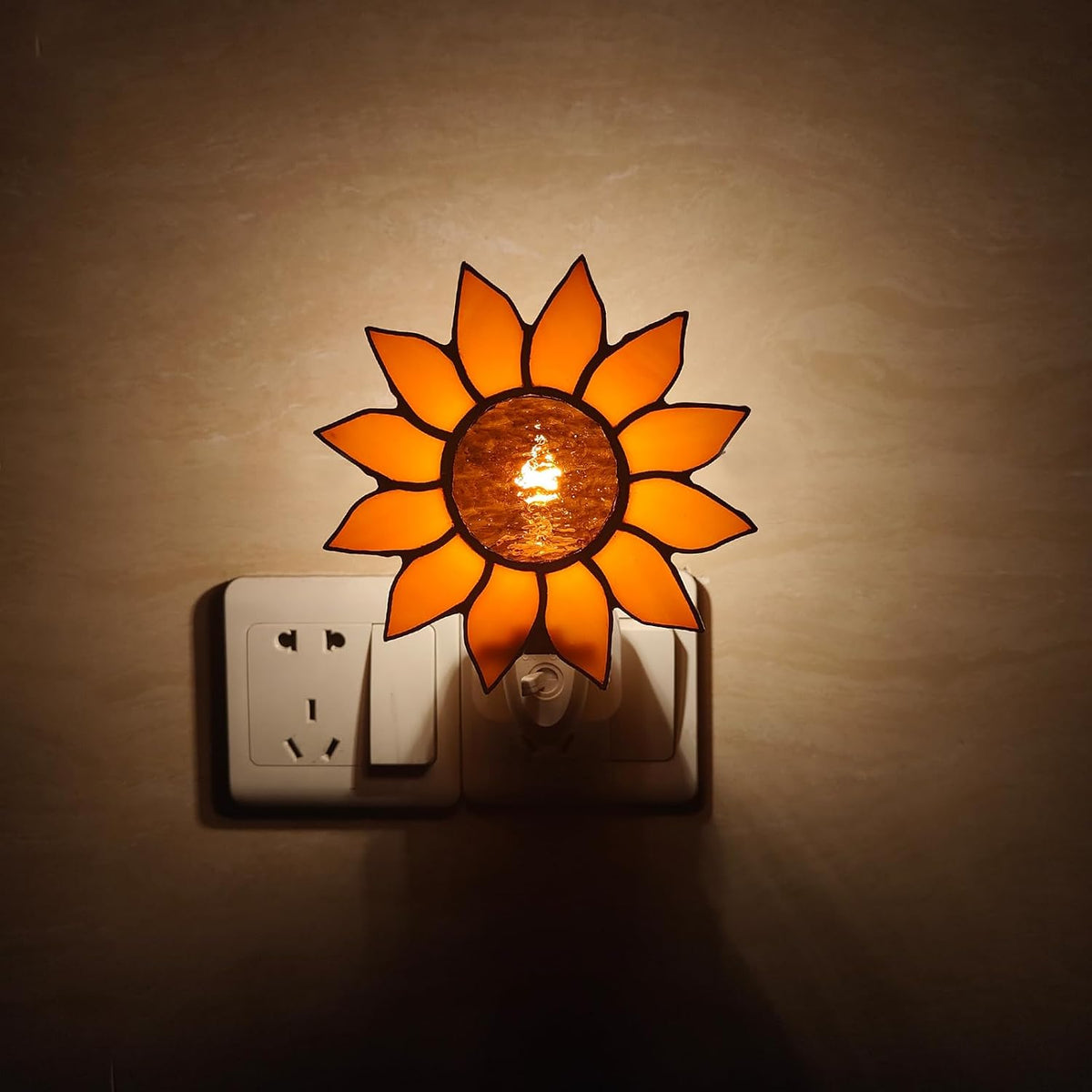 CHEZBABY Stained Glass Sunflower Plug-in Night Light
