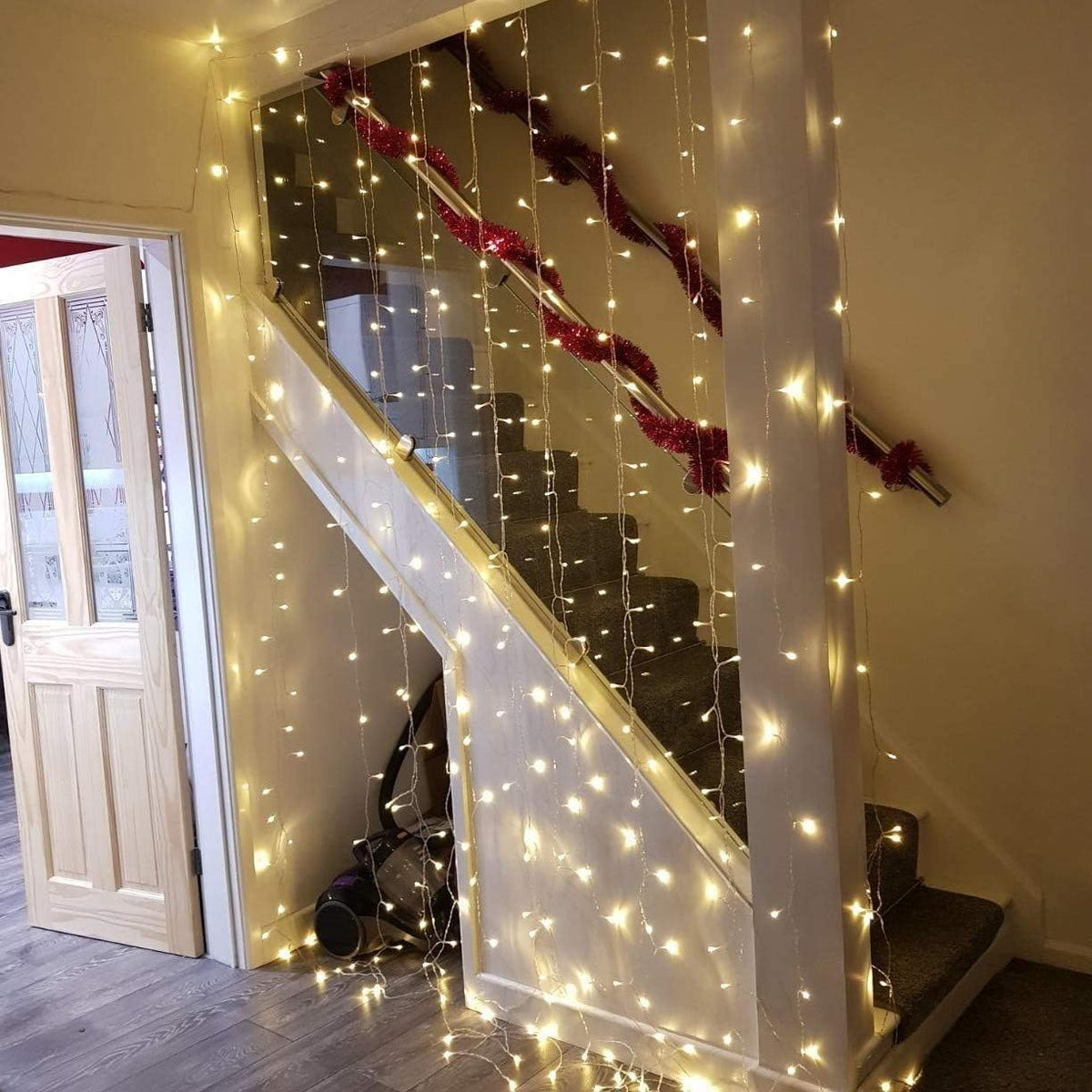 Lepro Lighting Ever Fairy Curtain Lights Battery Operated & USB Plug in