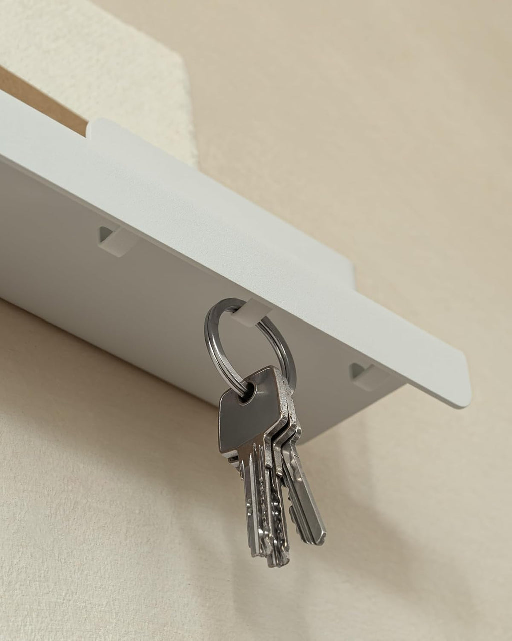 Kazai. Key Holder for Wall 'Holmsen' | Minimalist Key Hooks Design from Berlin | Modern Key Hanger with Metal Shelf | Key Hook Wall Mounted as Hallway Furniture | White