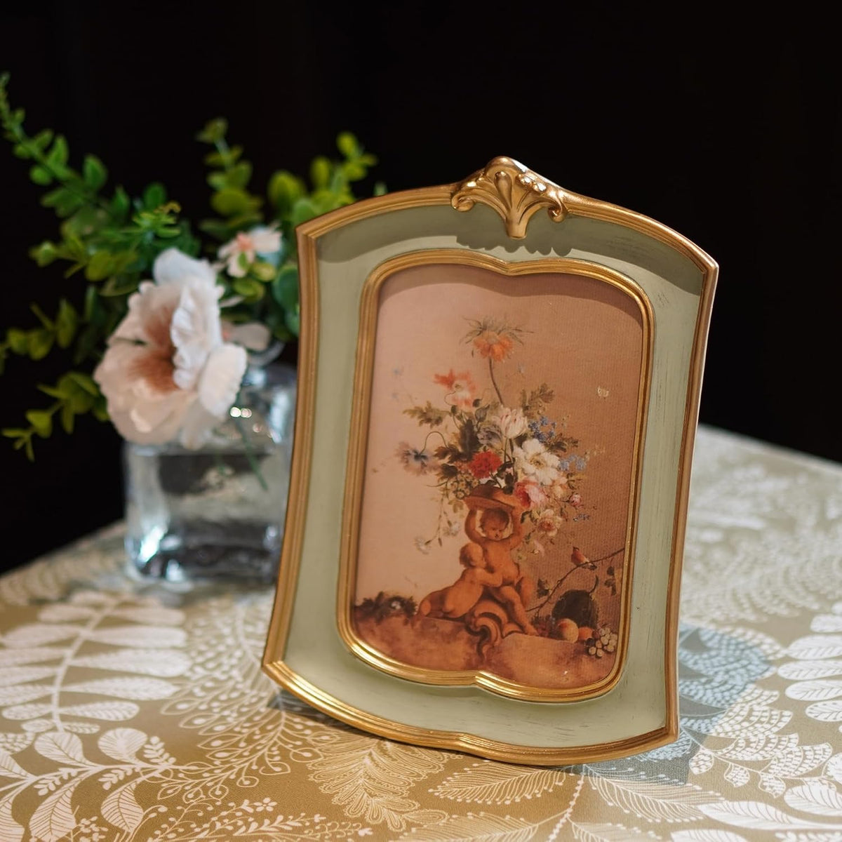 Vintage Picture Frame 4x6 Antique Ornate Photo Frame Tabletop and Wall Hanging Old-Fashioned Style, Decorative Retro Design Home Decor, Photo Gallery Art,Sage Green