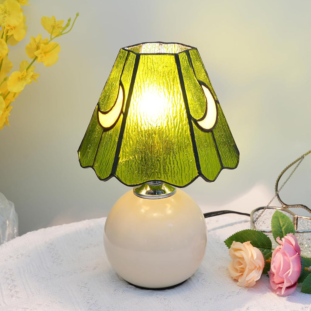 Tiffany Lamp Stained Glass Table Lamp Moon Mushroom Green Small Bedside lamp Living Room Dining Room Office Decoration Desk lamp Home Decoration Creative Gift Scene Prop