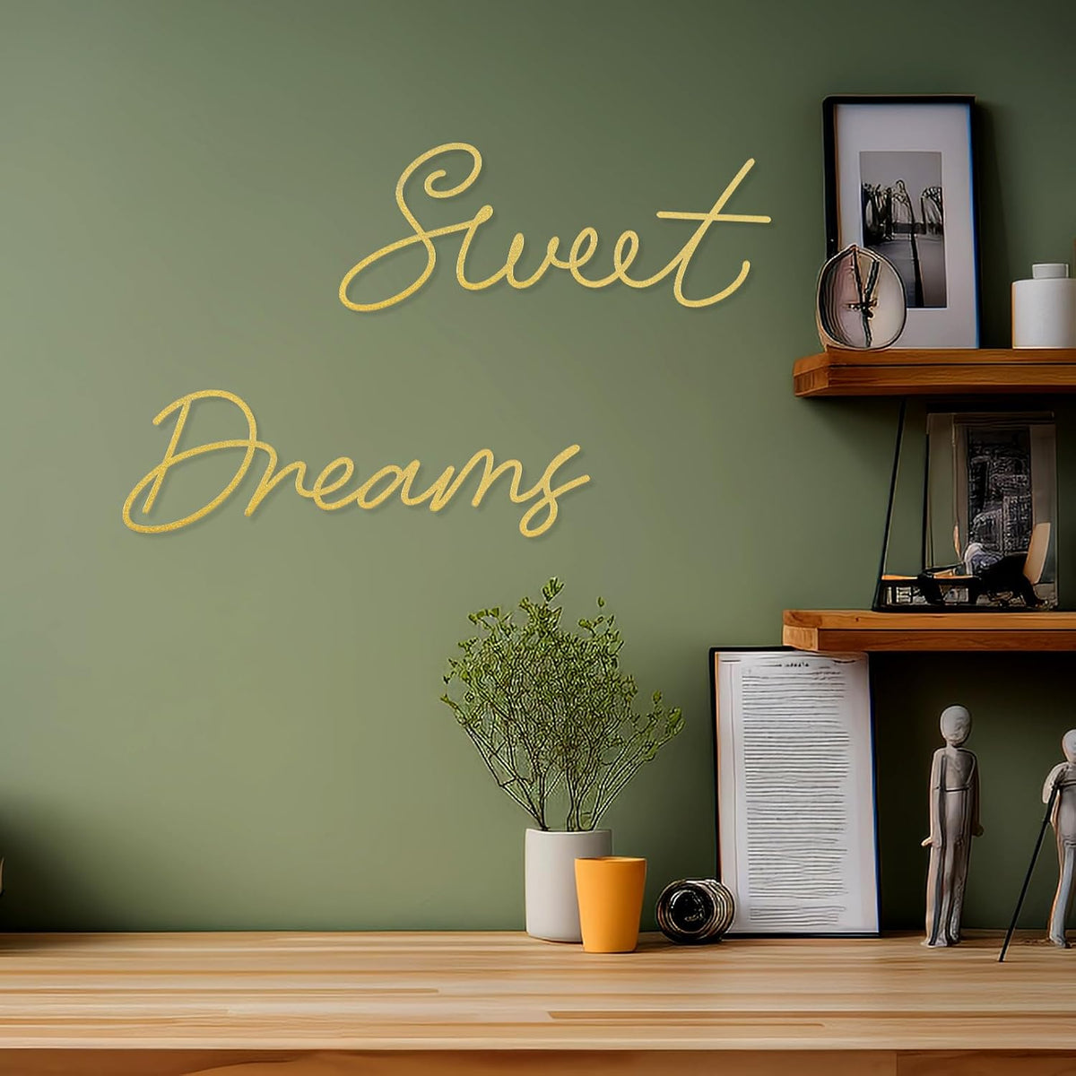 Zzbakress Sweet Dreams Wall Decor Above Bed, Metal Bedroom Above Bed Wall Decor, Rustic Farmhouse Bedroom Wall Hanging Signs Wall Art Decor for Women (Gold, Farmhouse)